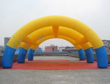 Çin Özel Boyutlu Şişme Etkinlik Çadırı / Kemer Çadır 0.9mm PVC Made Fabrika